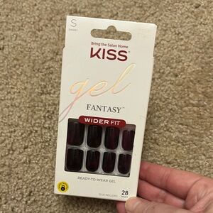KISS Gel Fantasy Ready-to-Wear Nails - Black - NIB